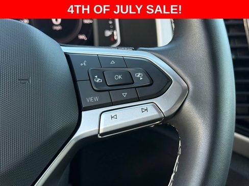 Certified 2022 Volkswagen Atlas Cross Sport SE AWD/4WD image 19
