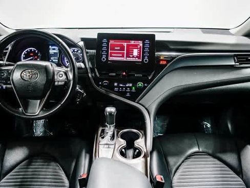 Certified 2023 Toyota Camry SE image 11