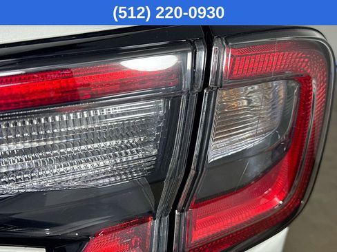 Certified 2025 Subaru Outback Premium image 33