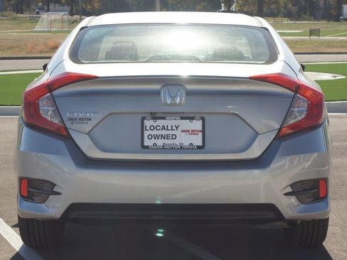 Used 2016 Honda Civic LX image 3