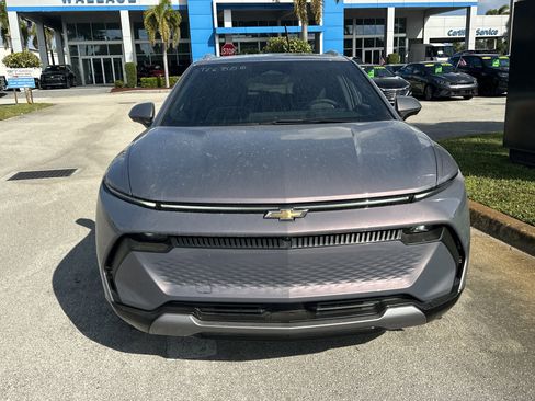 New 2026 Chevrolet Equinox EV LT w/ Convenience Package II image 3