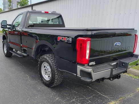 Used 2026 Ford F250 XL w/ XL Off-Road Package AWD/4WD image 6
