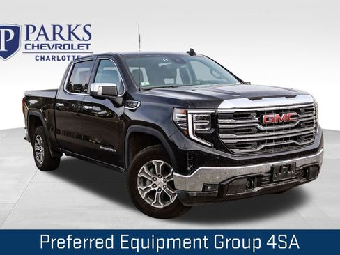 Certified 2025 GMC Sierra 1500 SLT image 1