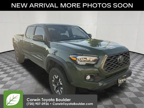 Used 2021 Toyota Tacoma TRD Off-Road w/ TRD Premium Off Road Package AWD/4WD image 1