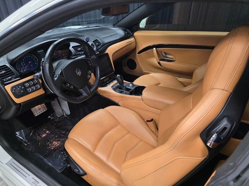 Used 2018 Maserati GranTurismo Sport image 20