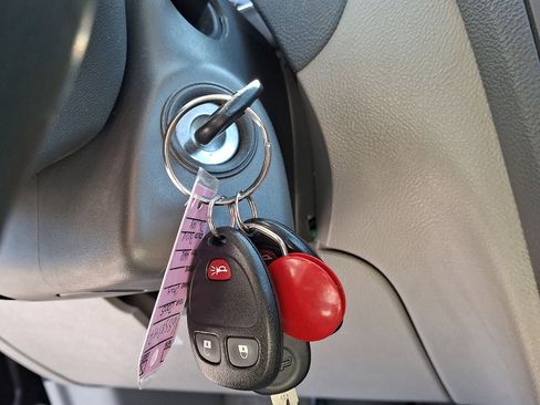 Used 2006 Chevrolet HHR LT w/ Preferred Equipment Group image 24