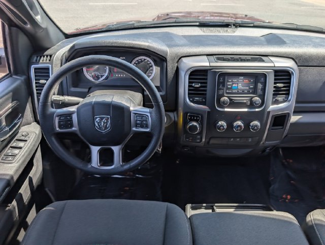 Used 2024 RAM 1500 Warlock AWD/4WD image 15