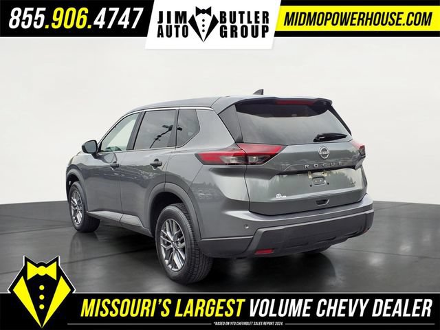 Used 2024 Nissan Rogue S AWD/4WD image 6
