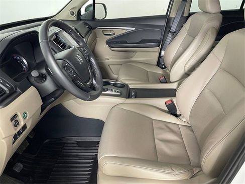 Certified 2022 Honda Ridgeline RTL image 2