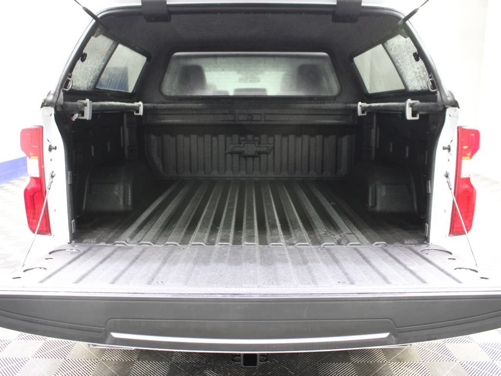 Used 2023 Chevrolet Silverado 1500 LTZ AWD/4WD image 46