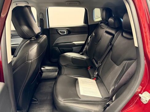 Used 2022 Jeep Compass Latitude AWD/4WD image 19