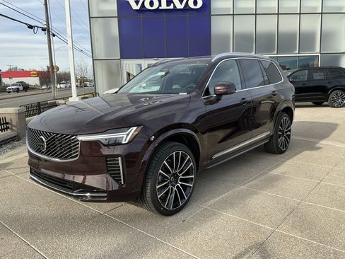 New 2026 Volvo XC90 B6 Plus w/ Protection Package Premier image 2