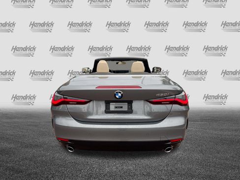 Certified 2024 BMW 430i Convertible w/ Premium Package RWD image 9