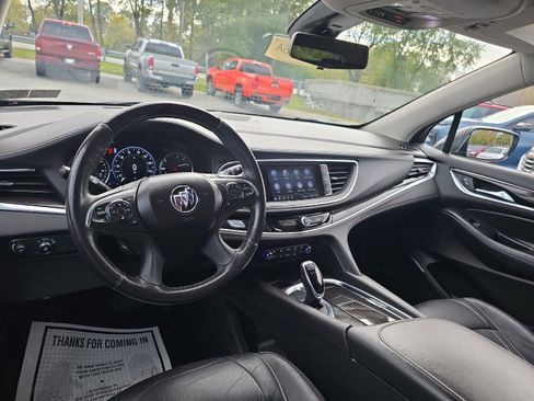 Used 2021 Buick Enclave Avenir w/ Avenir Technology Package image 37