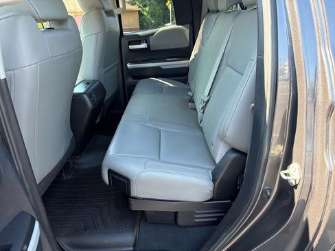 Used 2016 Toyota Tundra Limited w/ Tundra Package #1 AWD/4WD image 38