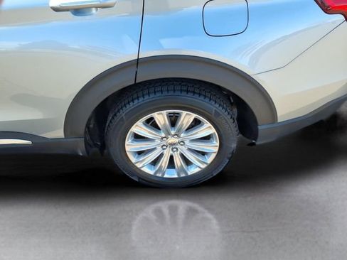 Used 2023 Ford Explorer King Ranch w/ Technology Package image 21