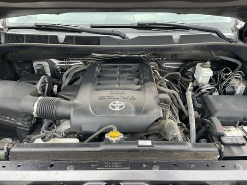 Used 2017 Toyota Tundra Limited image 35