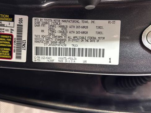 Used 2023 Toyota Tundra Limited AWD/4WD image 21