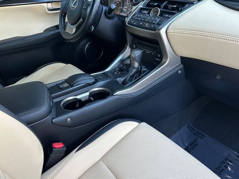 Used 2015 Lexus NX 300h AWD image 20