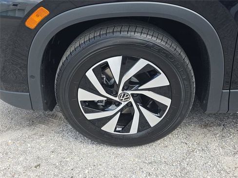 New 2026 Volkswagen Tiguan S image 7