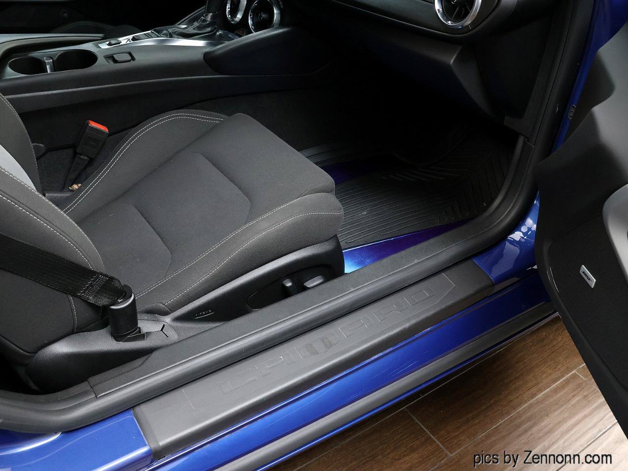 Used 2020 Chevrolet Camaro LT w/ RS Package RWD image 31