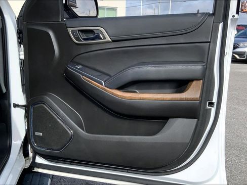 Used 2019 GMC Yukon XL Denali w/ Denali Ultimate Package image 22