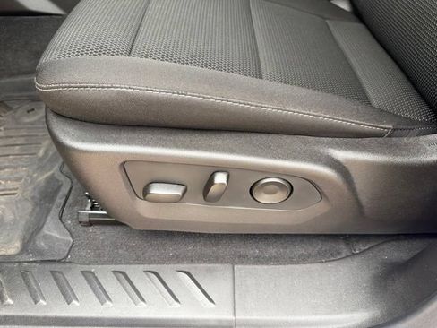 Used 2026 GMC Canyon Elevation w/ Convenience Package RWD image 10