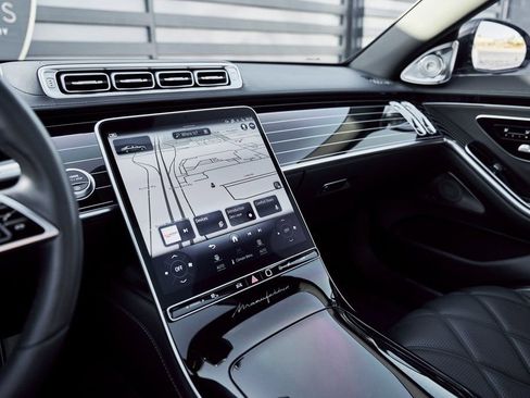 Used 2023 Mercedes-Benz Maybach S 680 4MATIC image 75