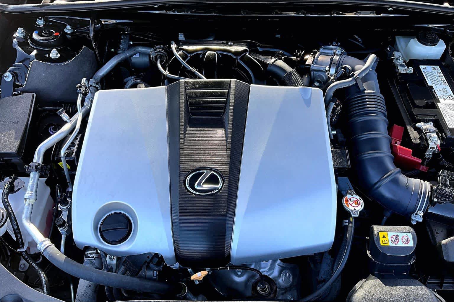 Used 2024 Lexus ES 350 Ultra Luxury w/ Accessory Package (Z2) FWD image 32