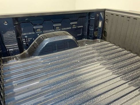 Used 2023 Chevrolet Silverado 1500 LT image 22