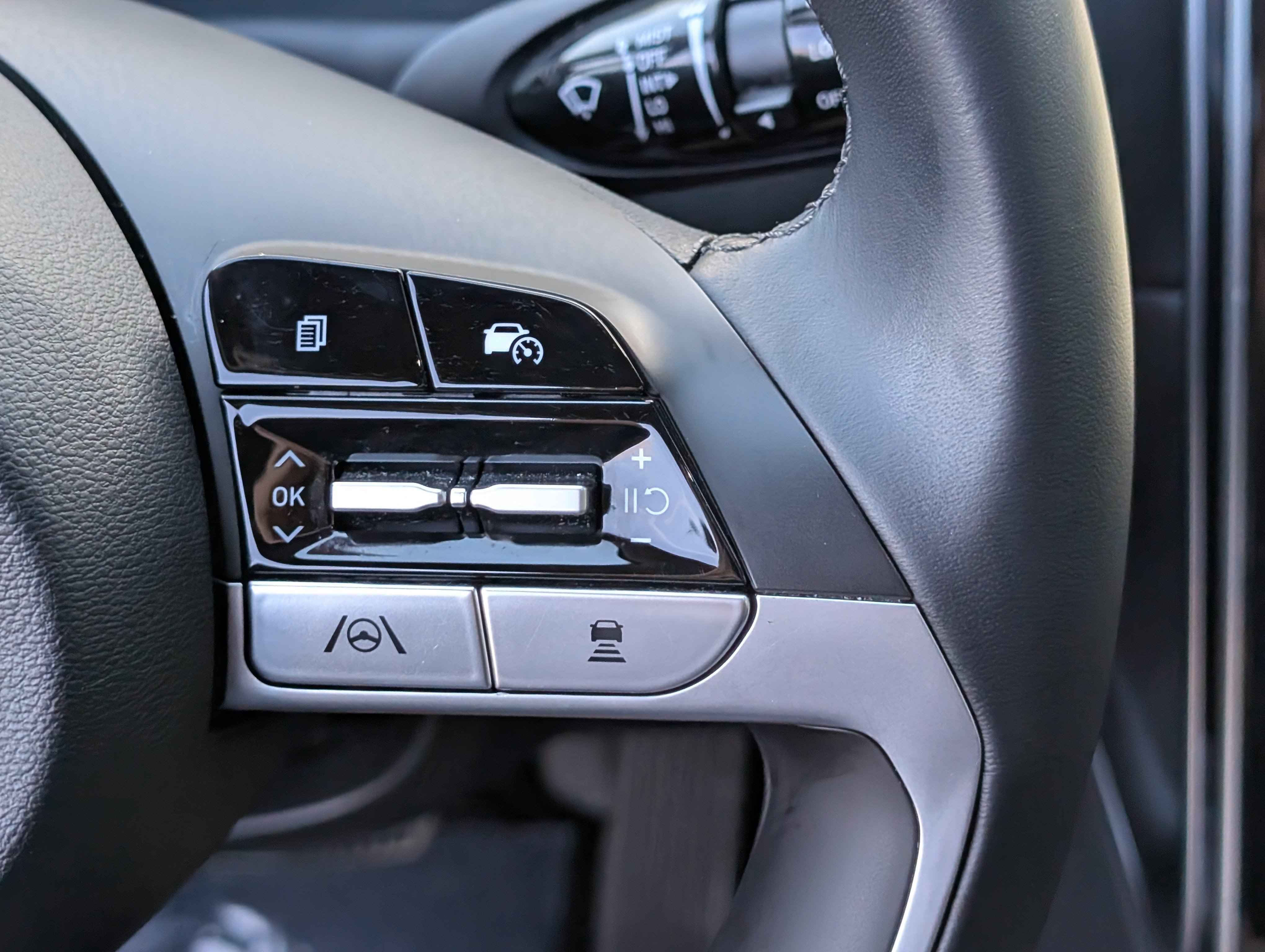 Used 2024 Hyundai Tucson SEL w/ Convenience Package FWD image 23