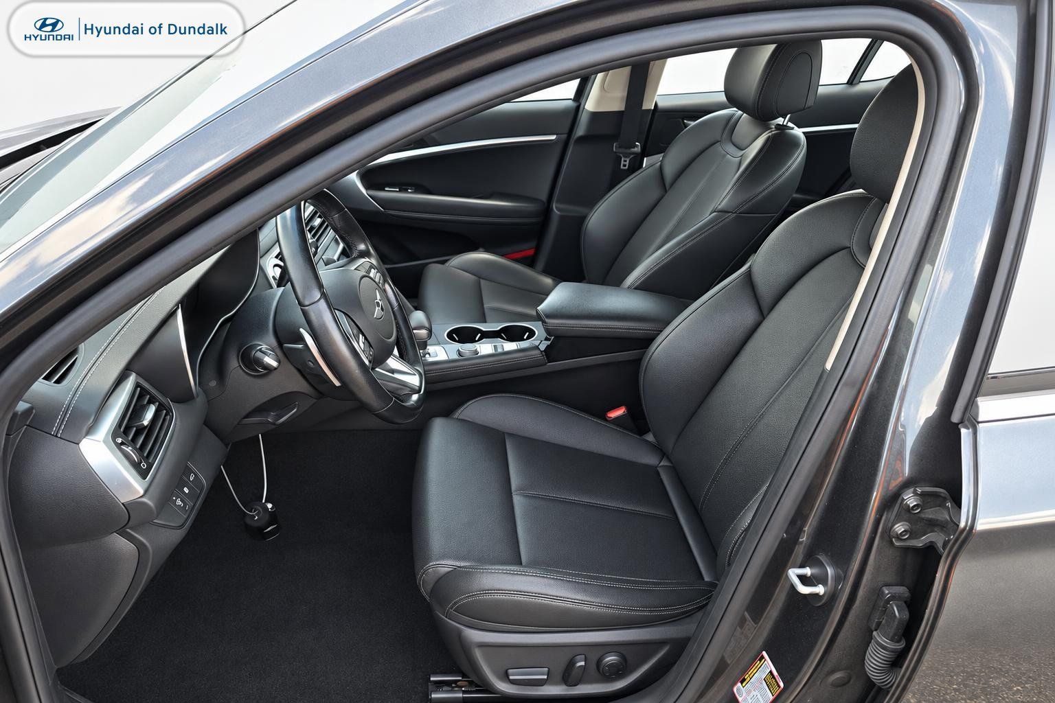 Used 2023 Genesis G70 2.0T RWD image 7