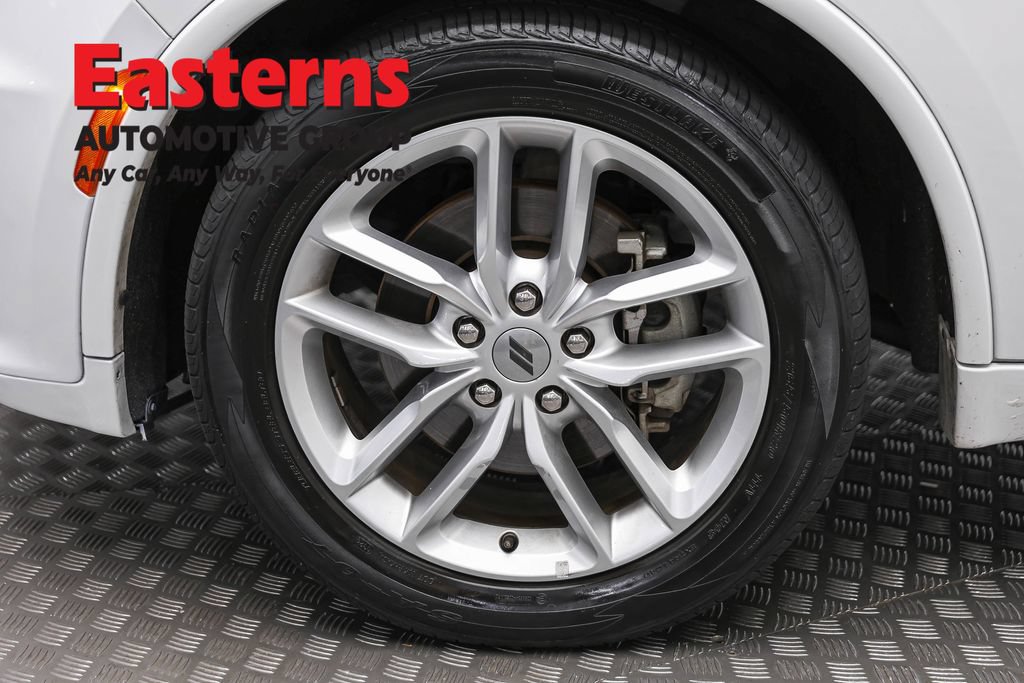 Used 2024 Dodge Durango GT RWD image 32