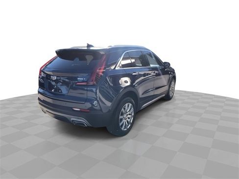 Used 2020 Cadillac XT4 Premium Luxury image 14
