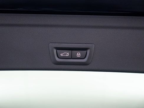 New 2026 BMW X6 M60i image 31