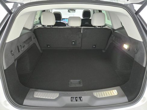 New 2026 Lincoln Nautilus Premier image 16