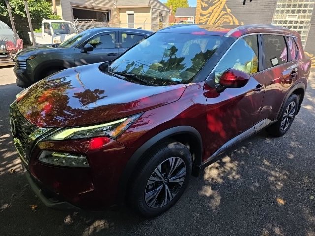 Certified 2023 Nissan Rogue SV w/ SV Premium B Package AWD/4WD image 1