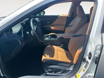 Used 2024 Lexus ES 350 w/ Premium Package