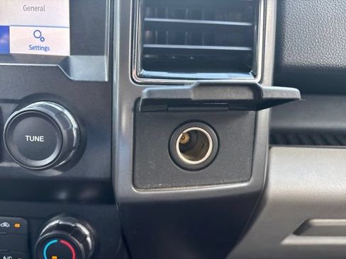 Used 2019 Ford F150 XLT AWD/4WD image 33