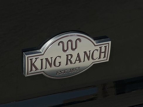 Used 2016 Ford F350 King Ranch w/ FX4 Off-Road Package AWD/4WD image 11