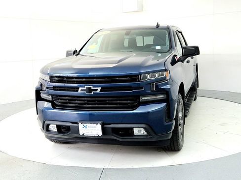 Used 2021 Chevrolet Silverado 1500 RST AWD/4WD image 2
