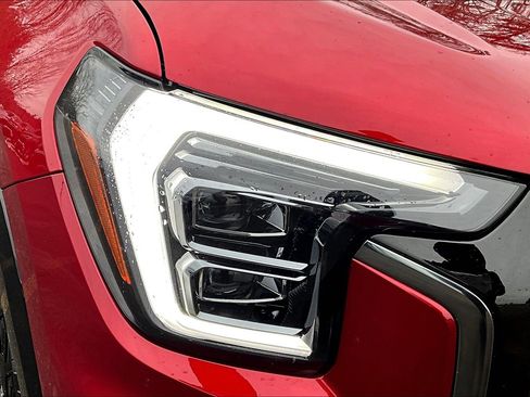 Used 2026 GMC Terrain AT4 w/ Convenience Package III image 23