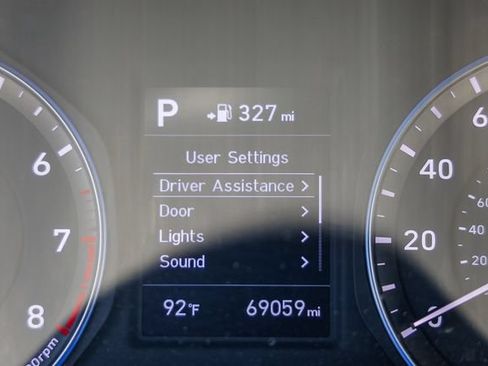 Used 2018 Hyundai Kona SEL AWD/4WD image 18