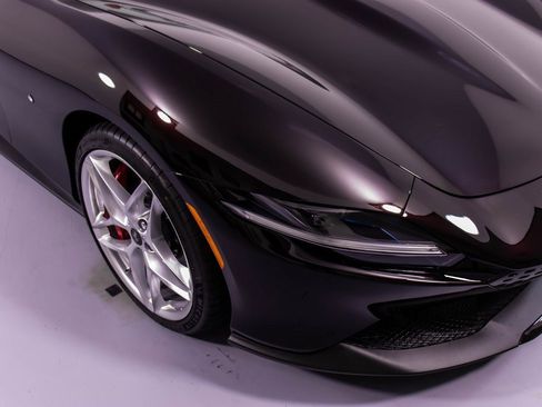 Certified 2024 Ferrari Roma Spider image 12