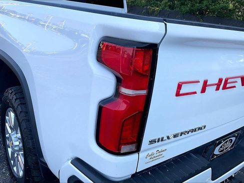 Used 2024 Chevrolet Silverado 2500 High Country AWD/4WD image 28