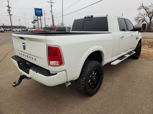 Used 2018 RAM 3500 Laramie Longhorn image 8