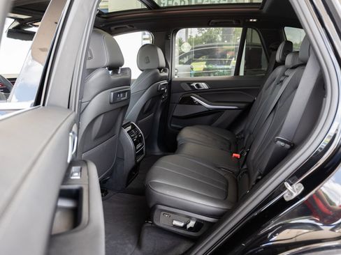 Used 2021 BMW X5 sDrive40i w/ Premium Package image 28
