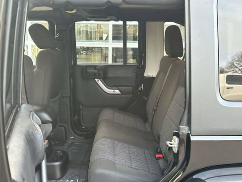 Used 2012 Jeep Wrangler Unlimited Sahara w/ Dual Top Group image 11