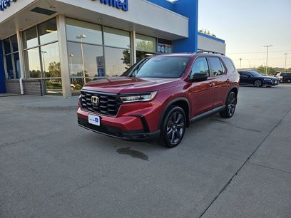 Used 2025 Honda Pilot Sport