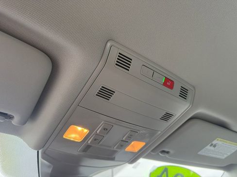 Used 2024 Volkswagen Jetta S image 18